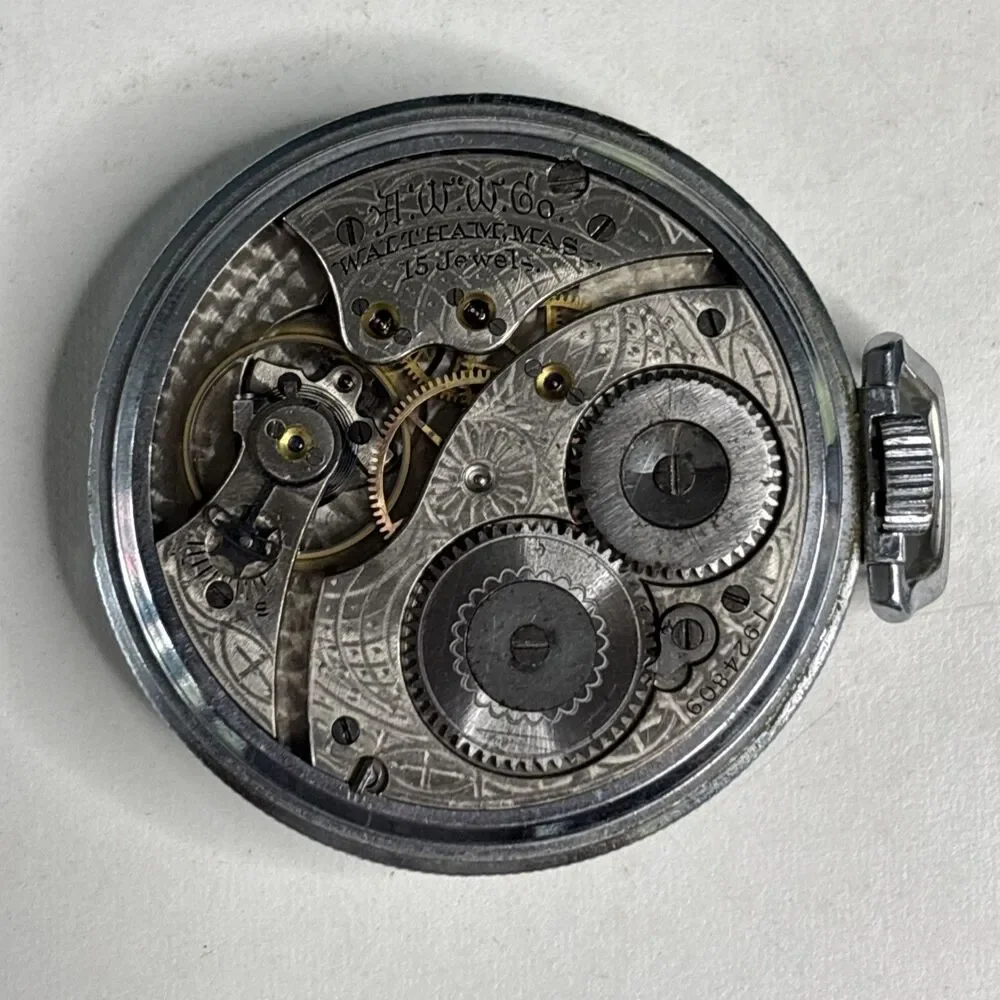 Antique 1920s Waltham 15 Jewel Mechanical (hand-wound) Pocket Watch